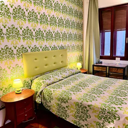 Rainbow San Marco البندقية