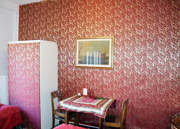 Pensjonat Rainbow San Marco 3*