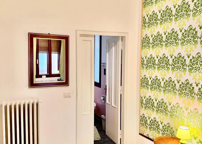 Pensjonat Rainbow San Marco 3*