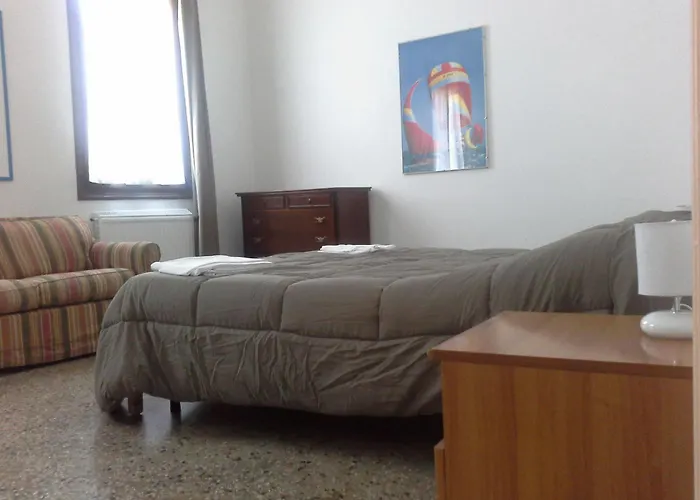 Rainbow San Marco Pensión