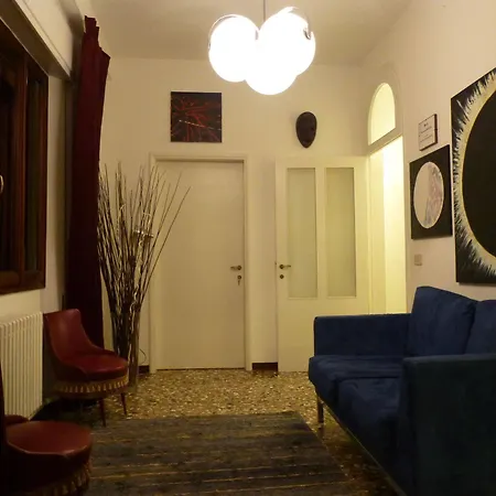 Guest house Rainbow San Marco 3*